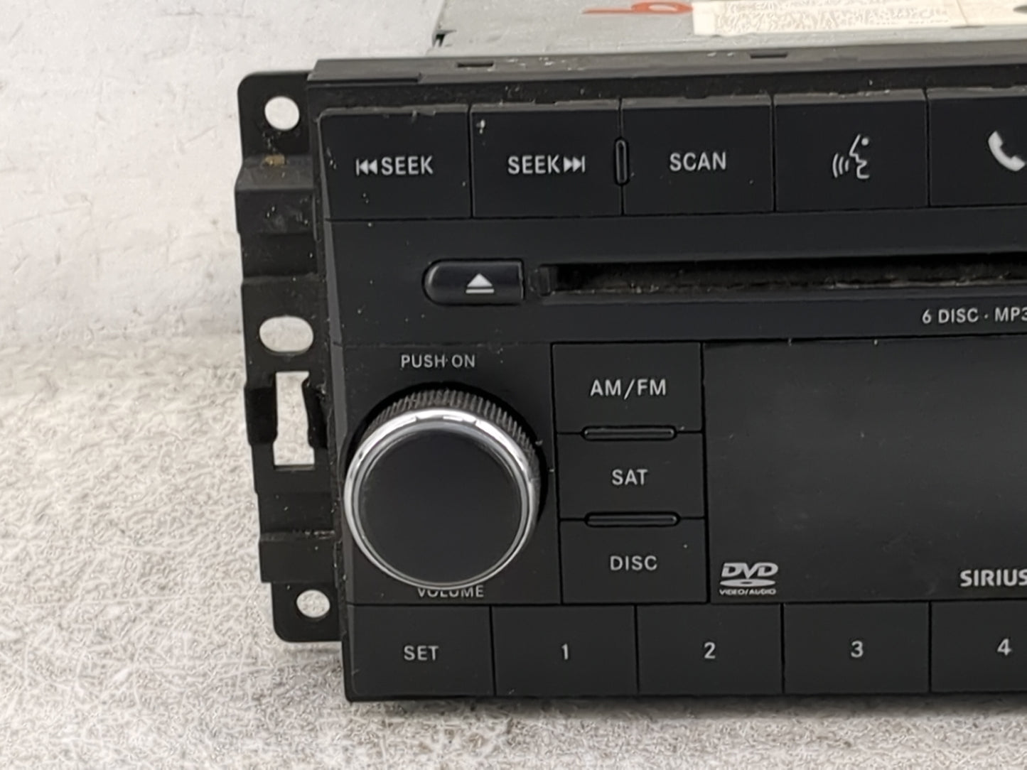 2009-2010 Dodge Journey Radio AM FM Cd Player Receiver Replacement P/N:05064948AC TT1AA2450U9309 Fits Fits 2008 2009 2010 OE