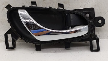 2009 Dodge Journey Passenger Front Right Door Handle Exterior Assembly - Oemusedautoparts1.com