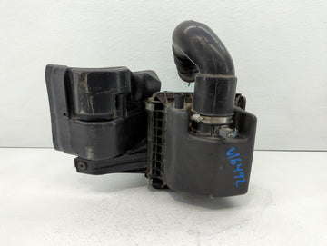 2010 Dodge Journey Air Cleaner Intake-duct Hose Tube - Oemusedautoparts1.com