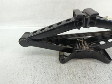 2010 Dodge Journey Spare Scissor Car Jack