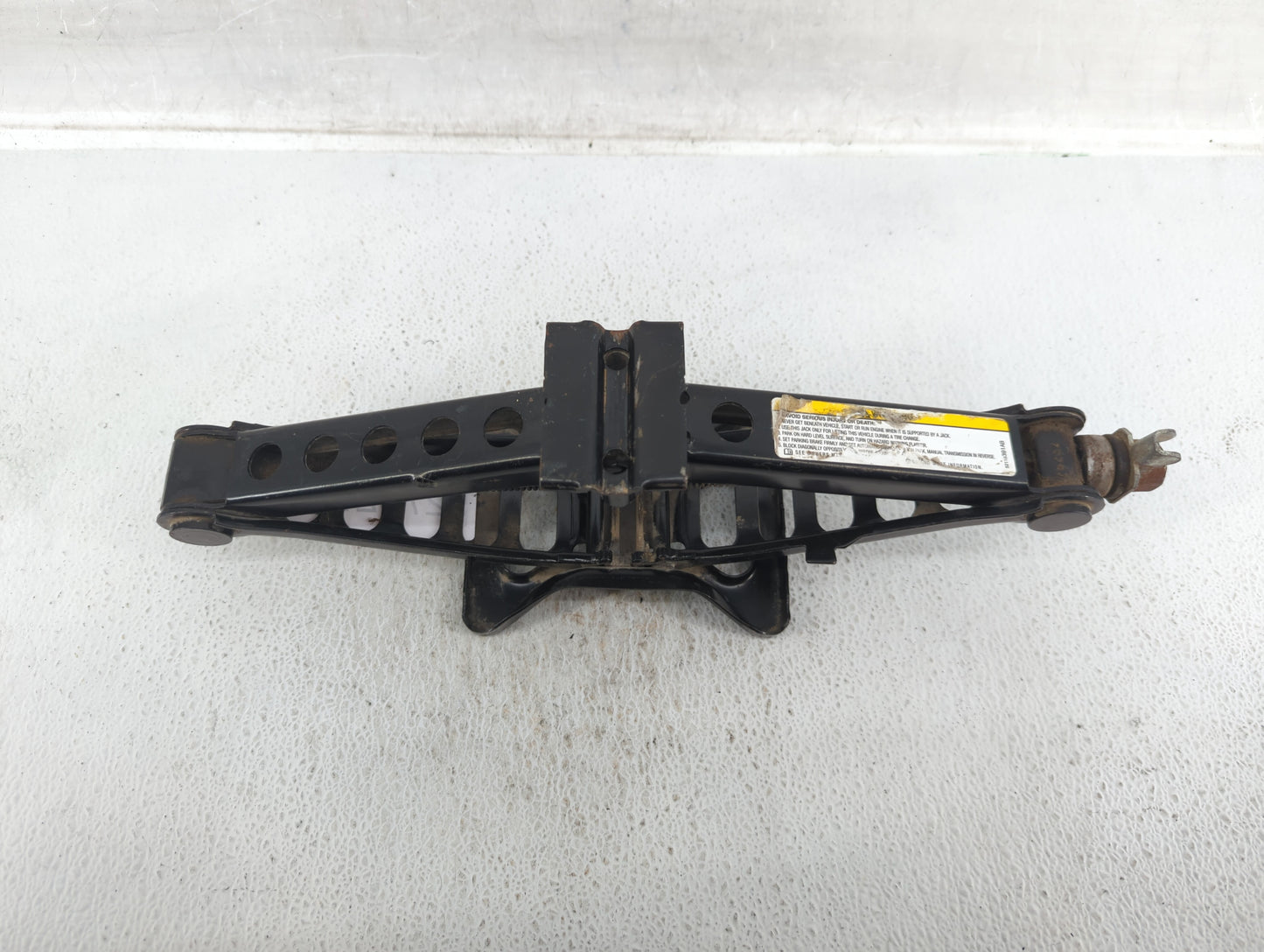 2010 Dodge Journey Spare Scissor Car Jack 527027 - Oemusedautoparts1.com