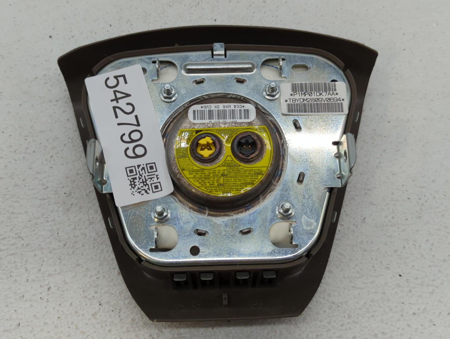 2010 Dodge Journey Air Bag Driver Left Steering Wheel Mounted P/N:P1MP0IDK7AA Fits OEM Used Auto Parts - Oemusedautoparts1.c