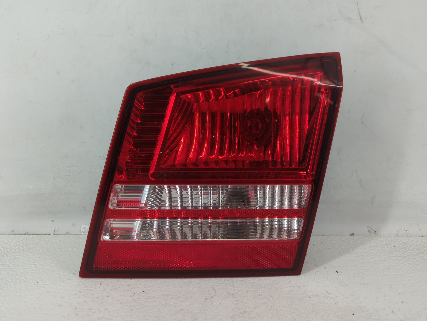 2010 Dodge Journey Tail Light Assembly Passenger Right OEM P/N:BL04BG6576 04806368AD Fits OEM Used Auto Parts - Oemusedautop