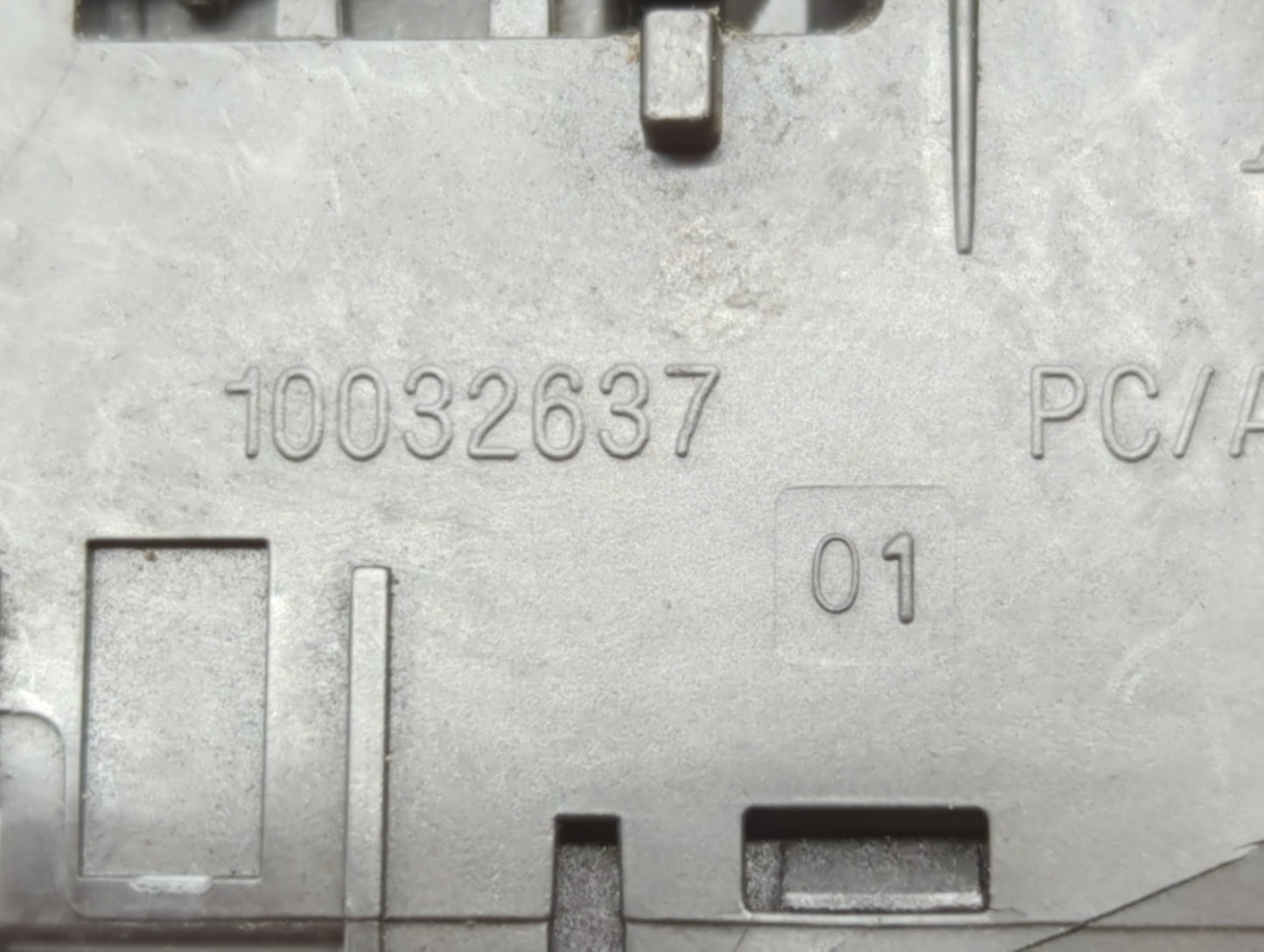 2010 Dodge Journey Driver Left Rear Power Window Switch - Oemusedautoparts1.com