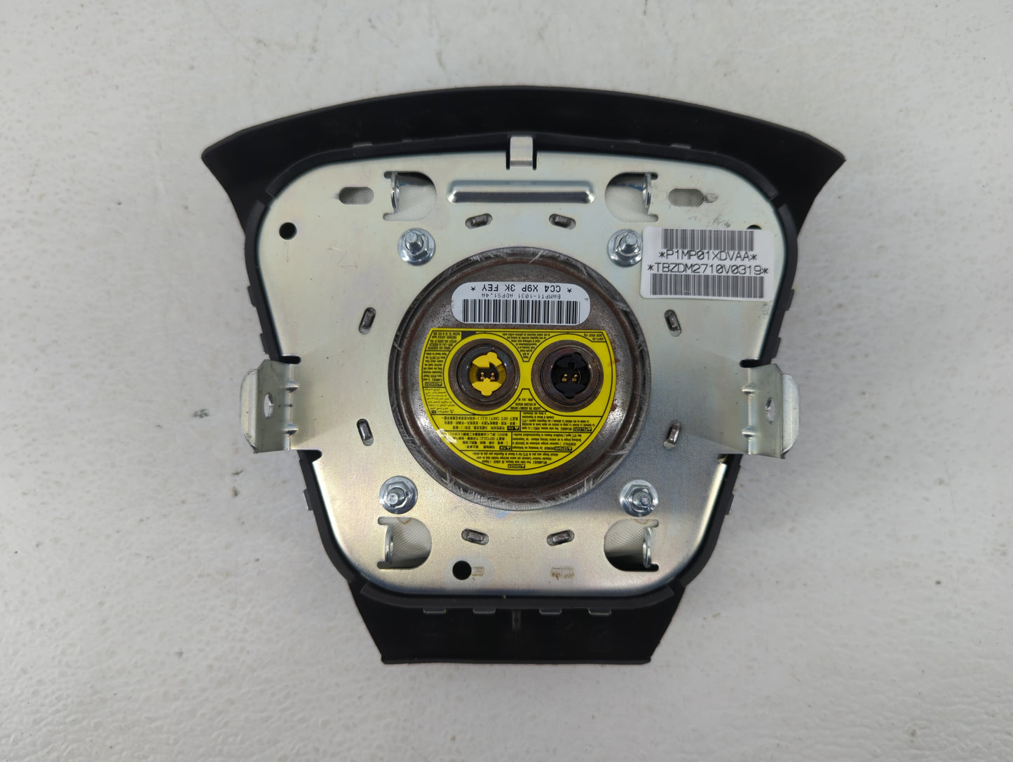 2010 Dodge Journey Air Bag Driver Left Steering Wheel Mounted P/N:P1MP01XDVAA Fits OEM Used Auto Parts - Oemusedautoparts1.c