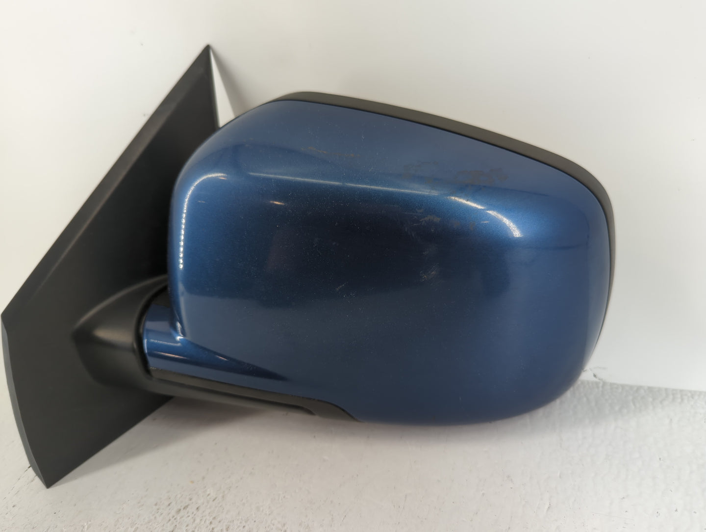 2010 Dodge Journey Driver Side View Mirror - Left Door Mirror OEM Used - Oemusedautoparts1.com