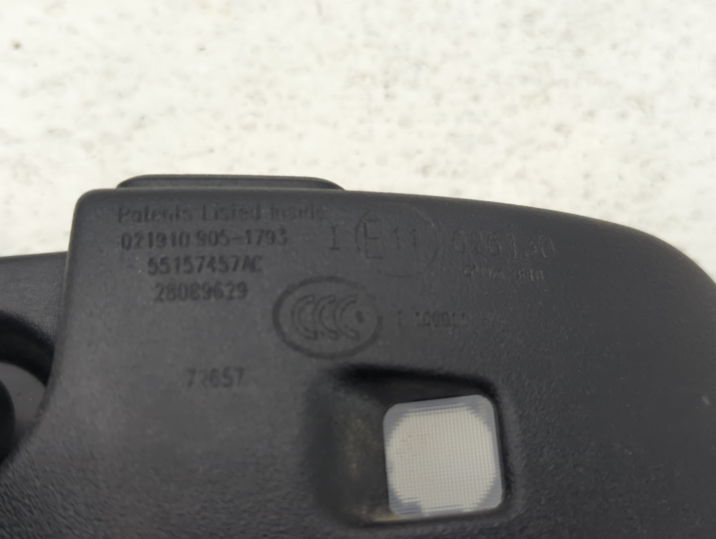 2010 Dodge Journey Interior Rear View Mirror Replacement OEM P/N:IE11026130 Fits OEM Used Auto Parts - Oemusedautoparts1.com