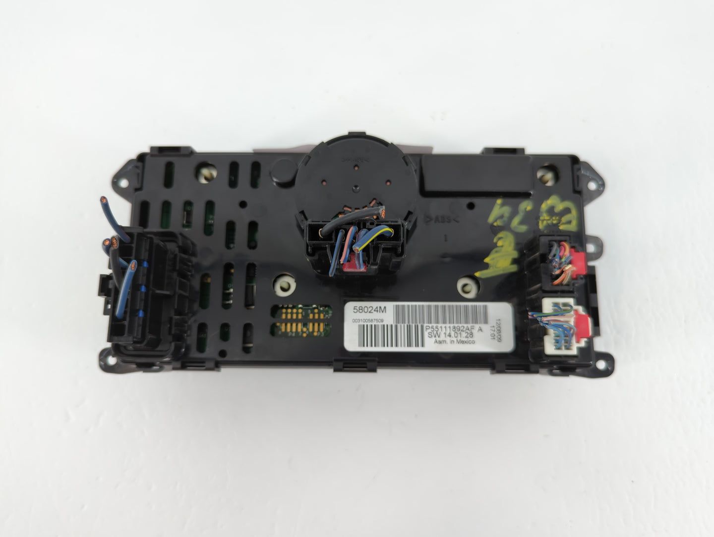 2010 Dodge Journey Climate Control Module Temperature AC/Heater Replacement P/N:P55111892AF Fits OEM Used Auto Parts - Oemus