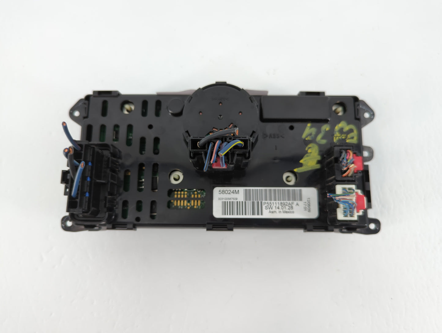 2010 Dodge Journey Climate Control Module Temperature AC/Heater Replacement P/N:P55111892AF Fits OEM Used Auto Parts - Oemus