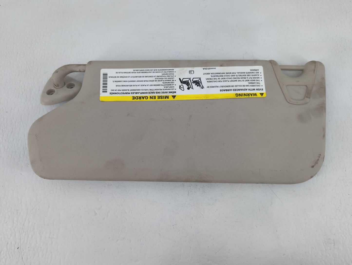 2009-2010 Dodge Journey Sun Visor Shade Replacement Passenger Right Mirror Fits Fits 2009 2010 OEM Used Auto Parts - Oemused
