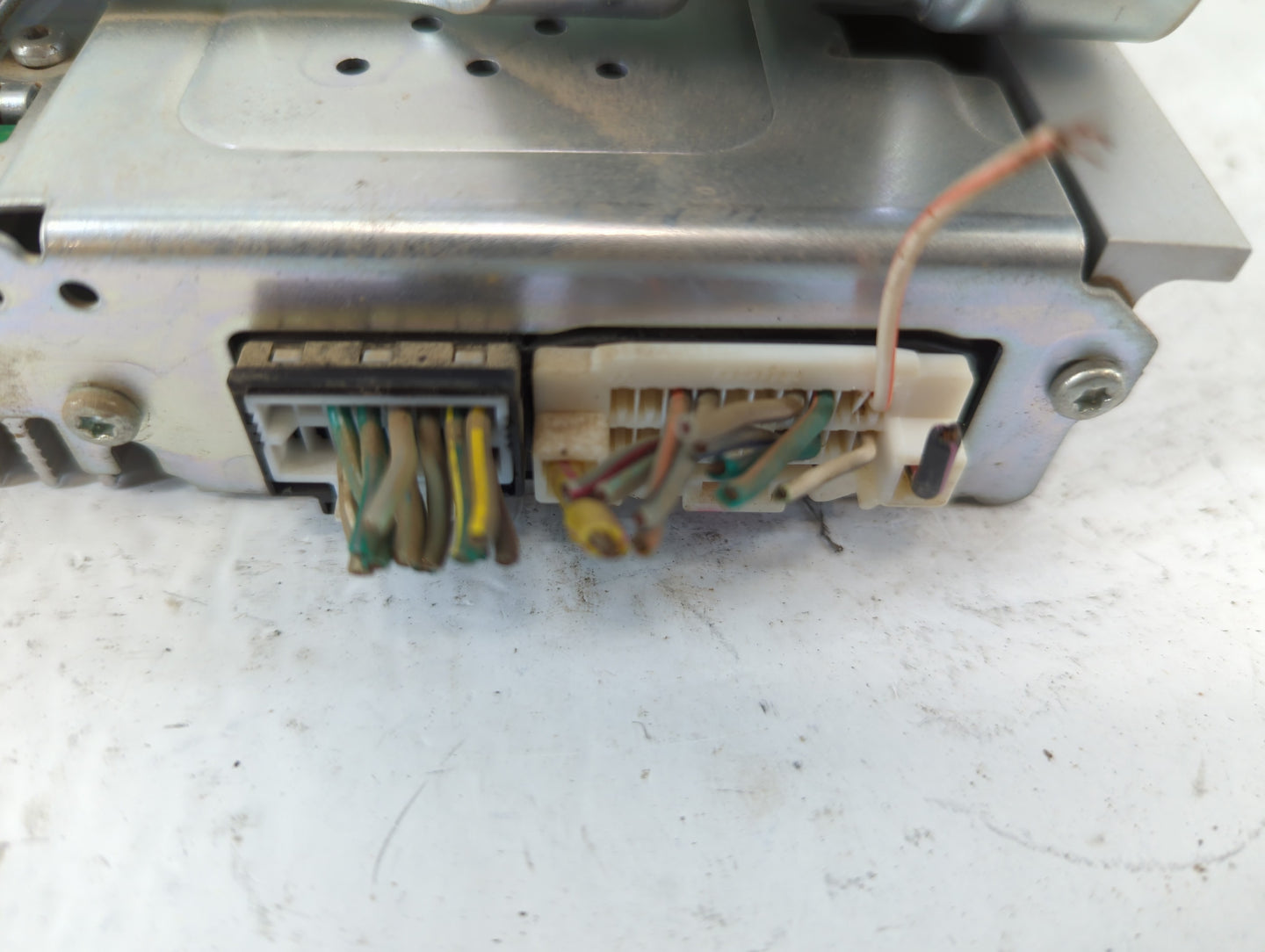 2010 Dodge Journey Am Fm Cd Player Radio Receiver - Oemusedautoparts1.com