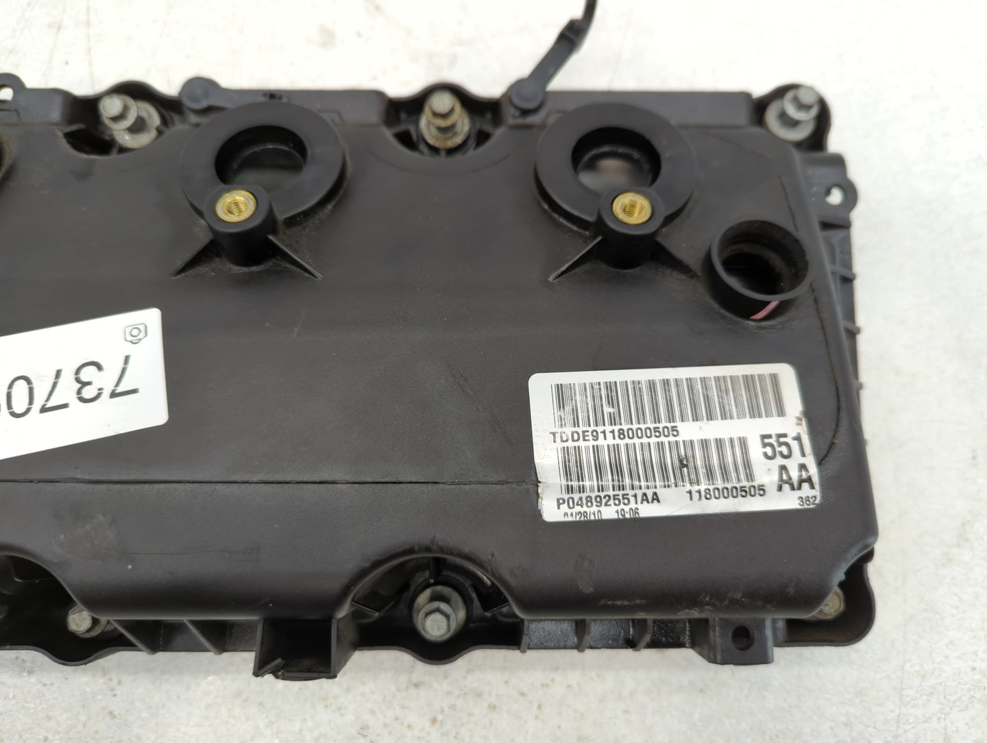 2010 Dodge Journey Driver Left Cylinder Head Valve Cover P/N:P04892551AA Fits OEM Used Auto Parts - Oemusedautoparts1.com
