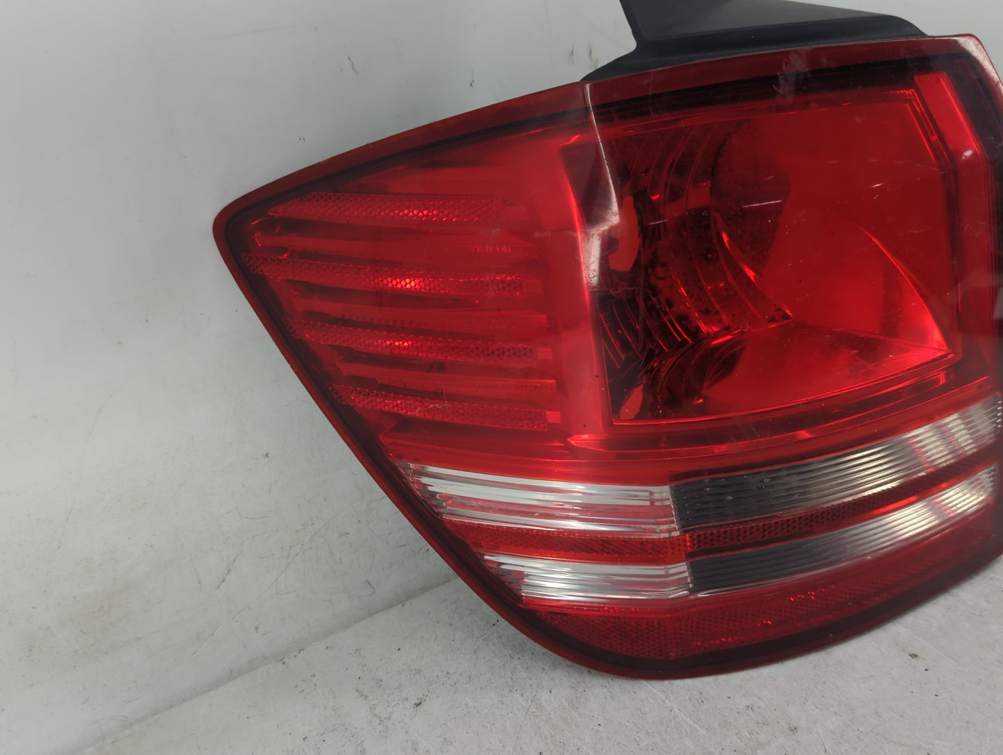 2010 Dodge Journey Tail Light Assembly Driver Left OEM Fits OEM Used Auto Parts - Oemusedautoparts1.com