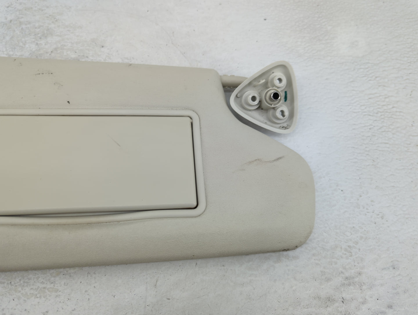 2009-2010 Dodge Journey Sun Visor Shade Replacement Passenger Right Mirror Fits Fits 2009 2010 OEM Used Auto Parts - Oemused