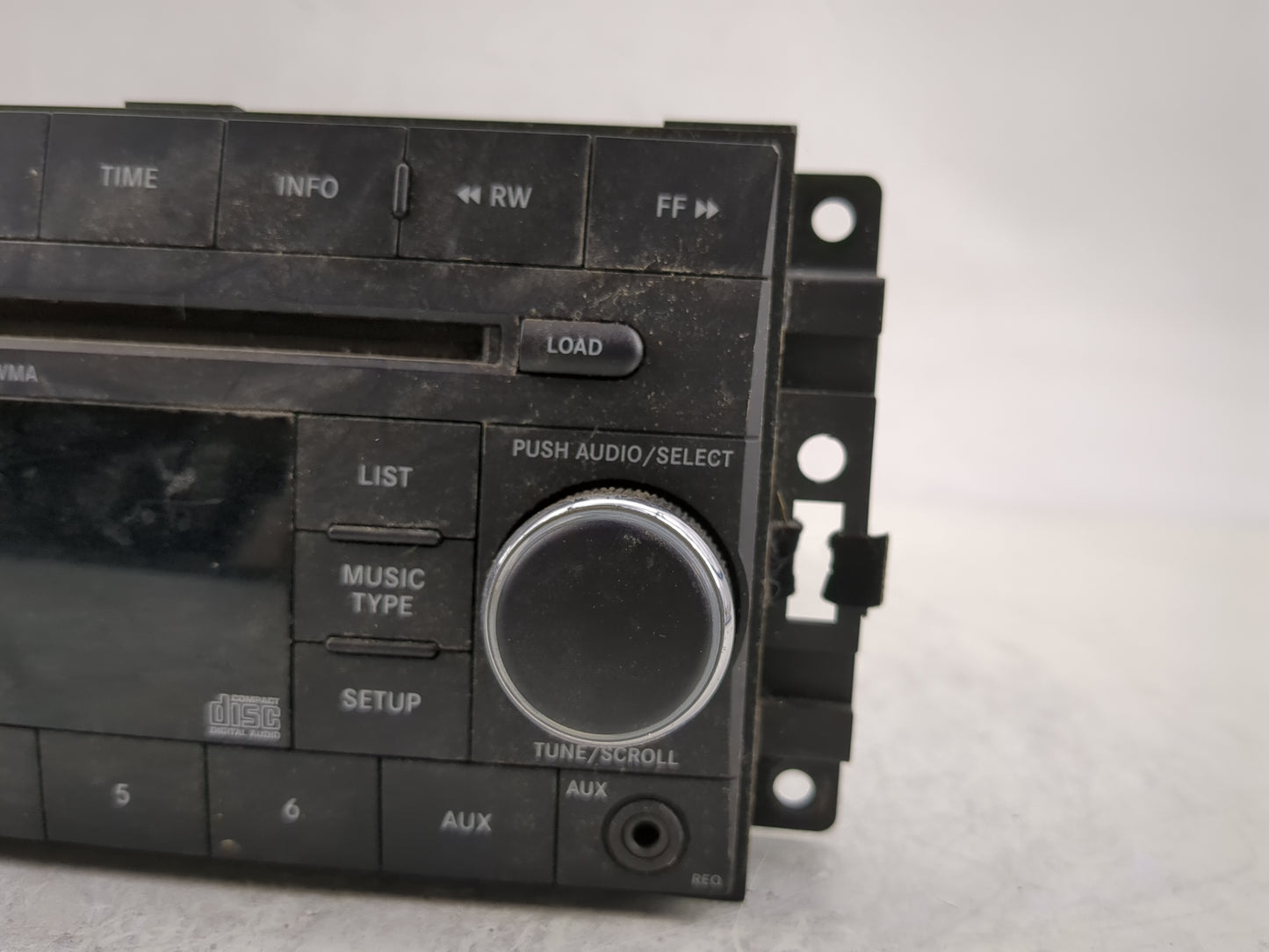 2009-2010 Dodge Journey Radio AM FM Cd Player Receiver Replacement Fits Fits 2008 2009 2010 OEM Used Auto Parts - Oemusedaut