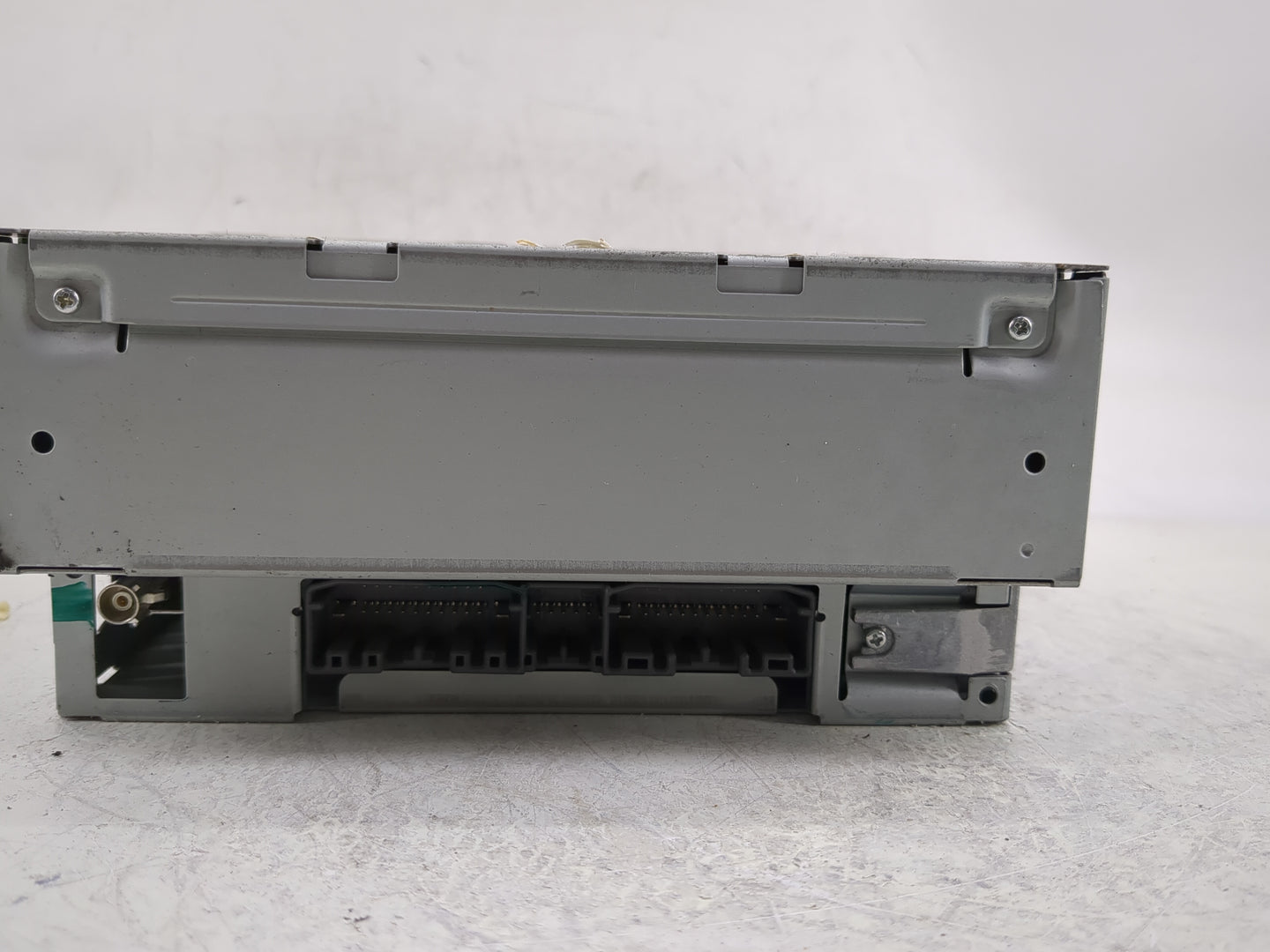 2009-2010 Dodge Journey Radio AM FM Cd Player Receiver Replacement Fits Fits 2008 2009 2010 OEM Used Auto Parts - Oemusedaut