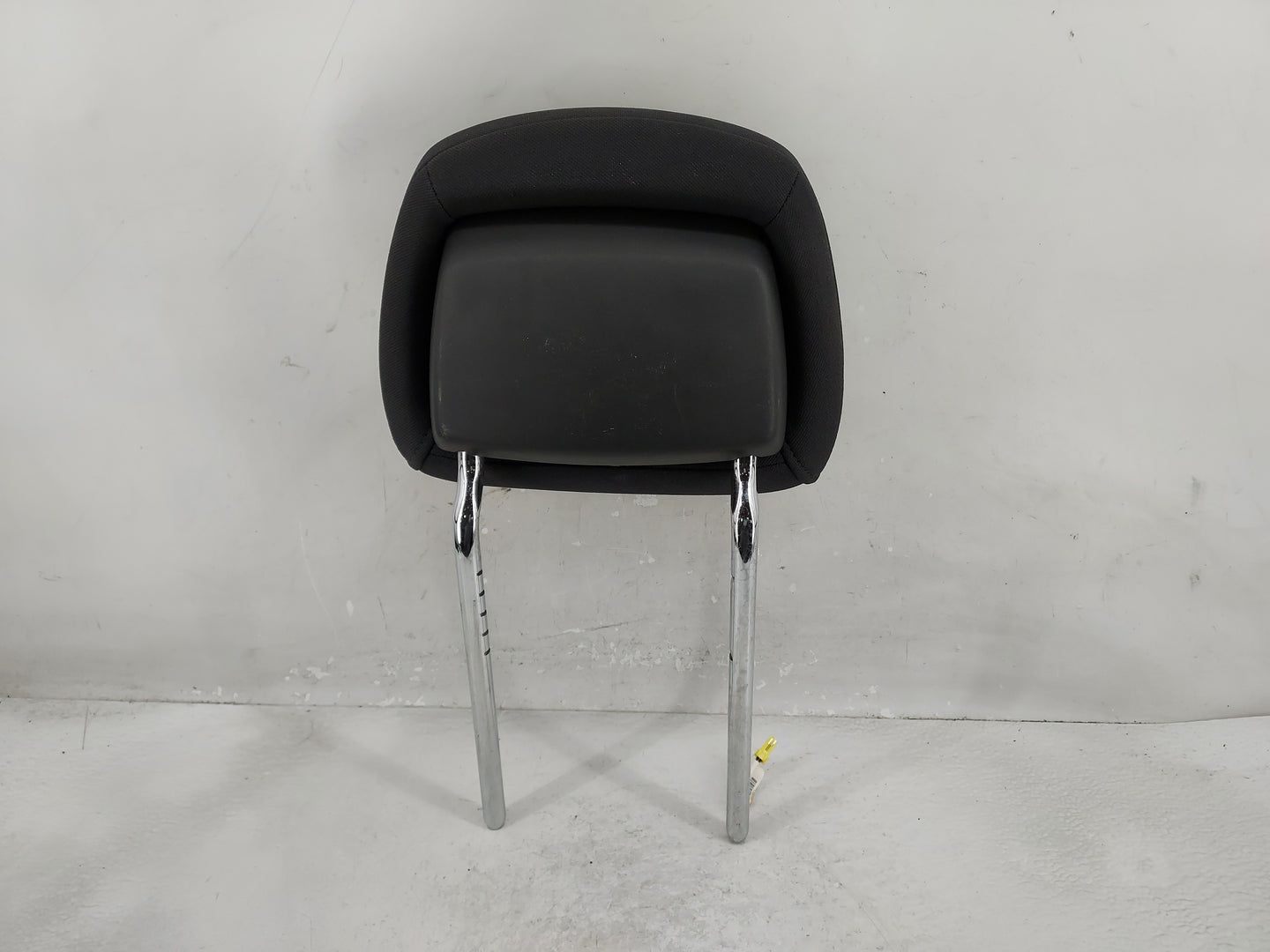 2010 Dodge Journey Headrest Head Rest Front Driver Passenger Seat Fits OEM Used Auto Parts - Oemusedautoparts1.com