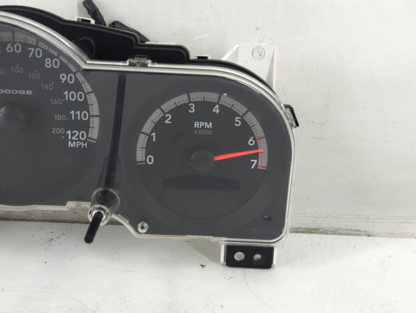 2010 Dodge Nitro Instrument Cluster Speedometer Gauges P/N:05172935AC Fits OEM Used Auto Parts - Oemusedautoparts1.com