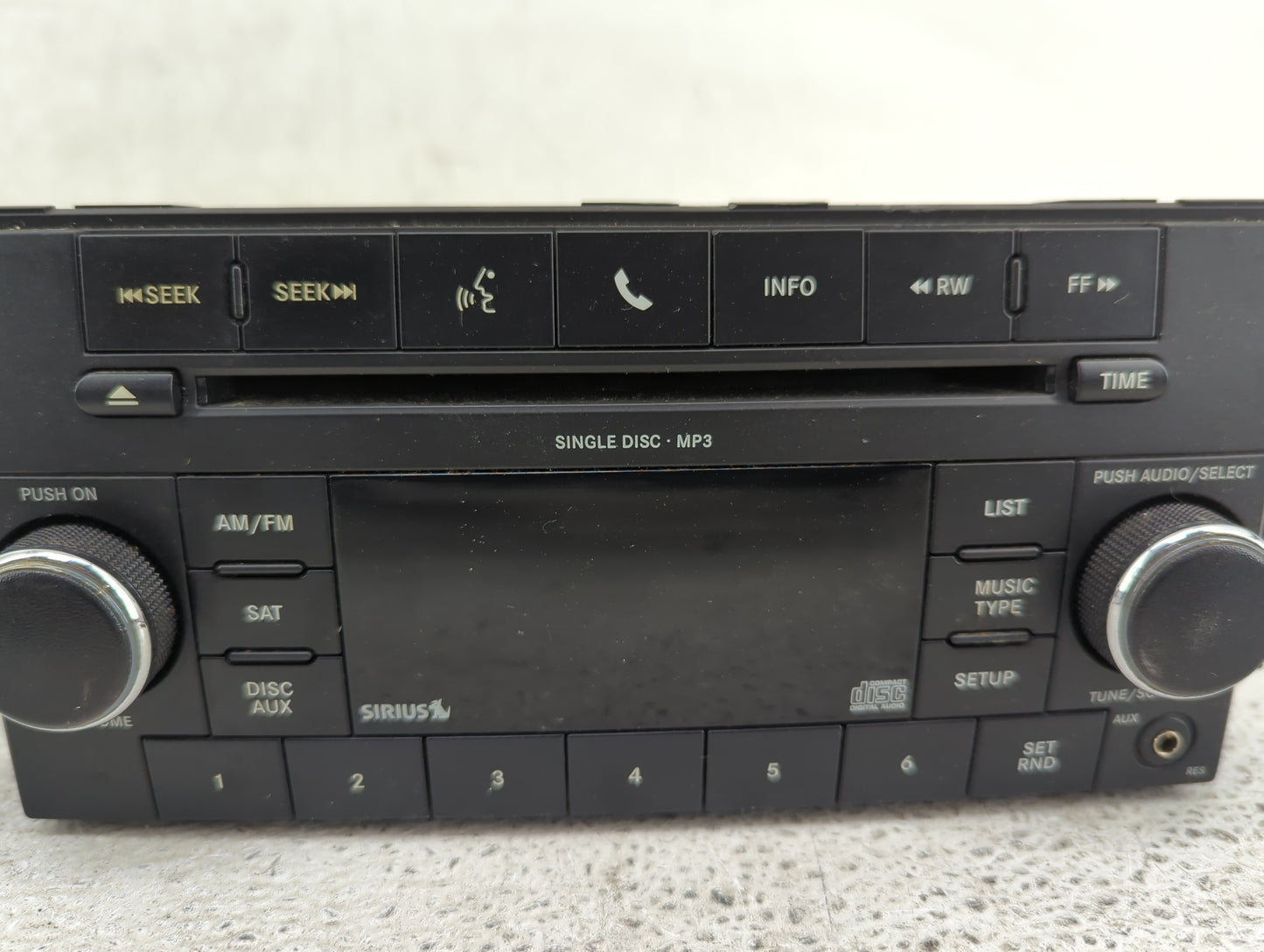 2008-2011 Dodge Nitro Radio AM FM Cd Player Receiver Replacement P/N:P05064931AH Fits Fits 2008 2009 2010 2011 OEM Used Auto