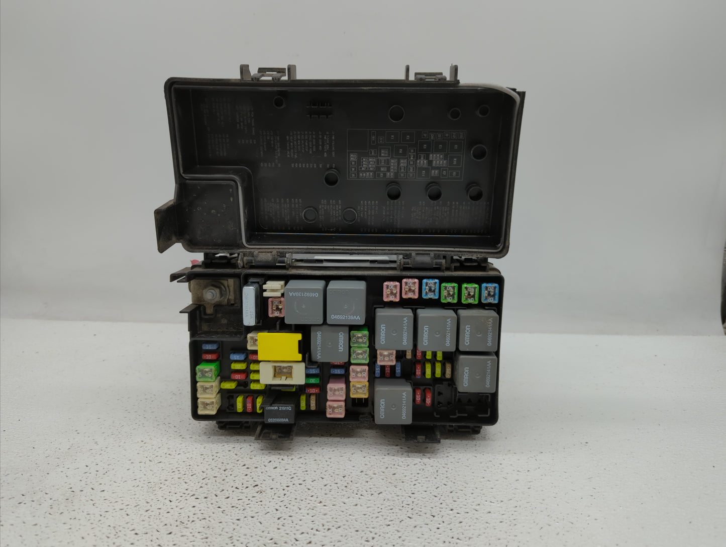 2010 Dodge Nitro Fusebox Fuse Box Relay Module Ka236202f8 - Oemusedautoparts1.com