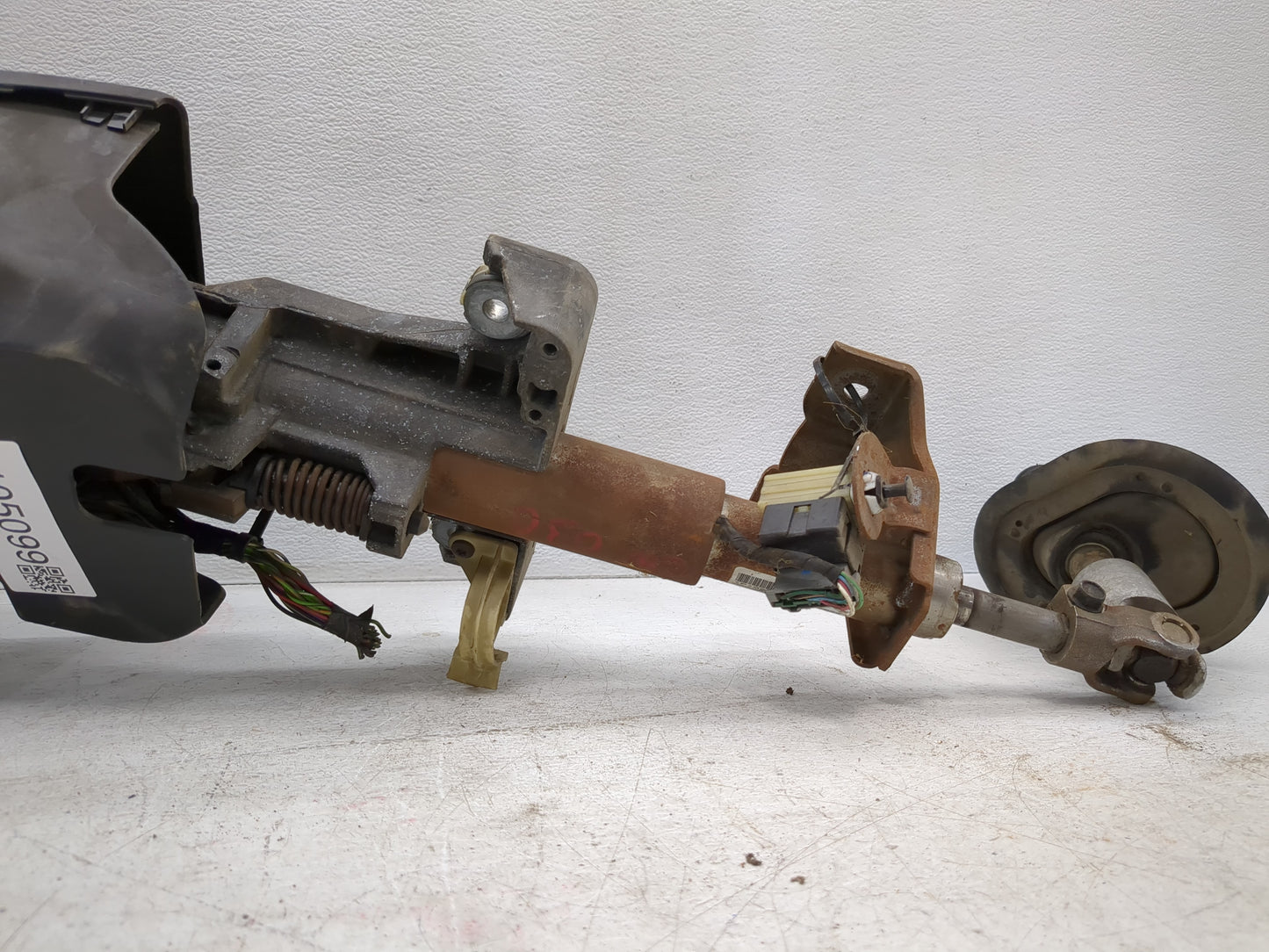 Dodge Ram 1500 A/t Power Steering Column With Motor - Oemusedautoparts1.com