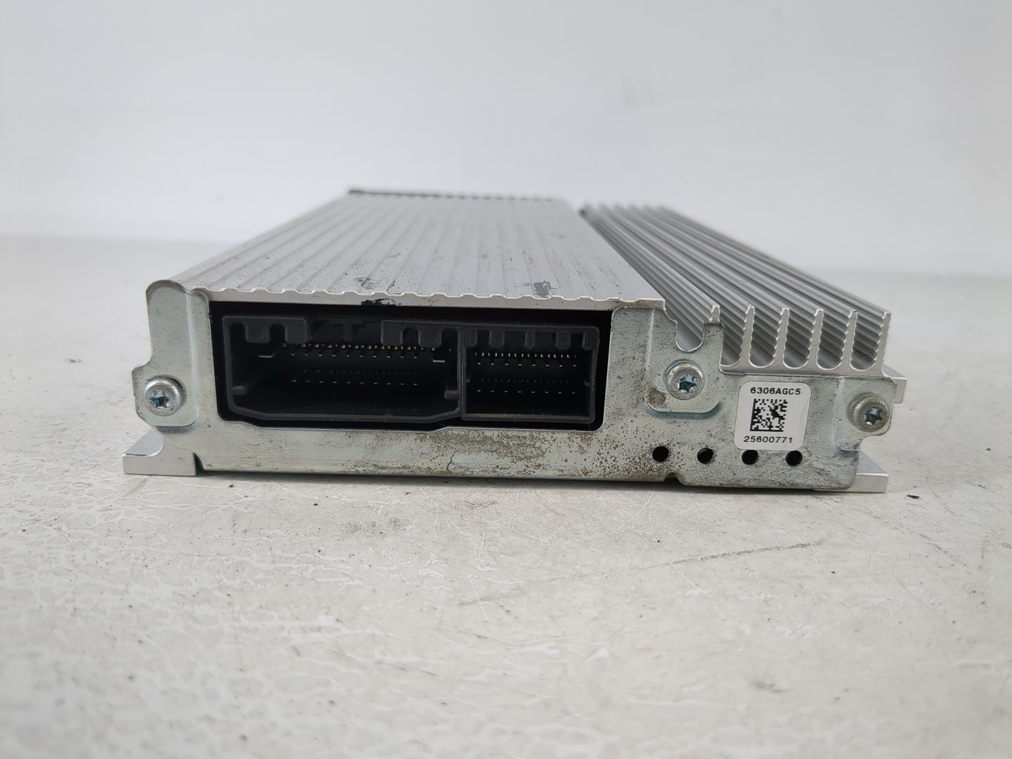 2009-2010 Dodge Ram 1500 Radio AM FM Cd Player Receiver Replacement P/N:6306AGC5 Fits Fits 2008 2009 2010 2011 OEM Used Auto