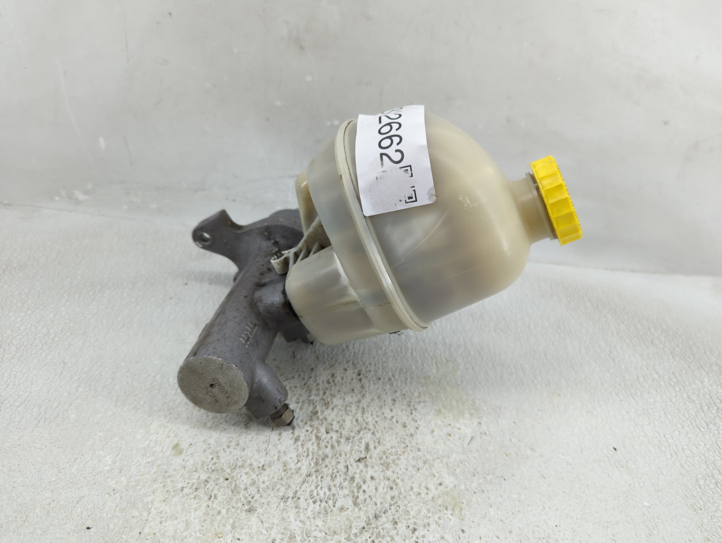 2007-2008 Dodge Ram 1500 Brake Master Cylinder - Oemusedautoparts1.com