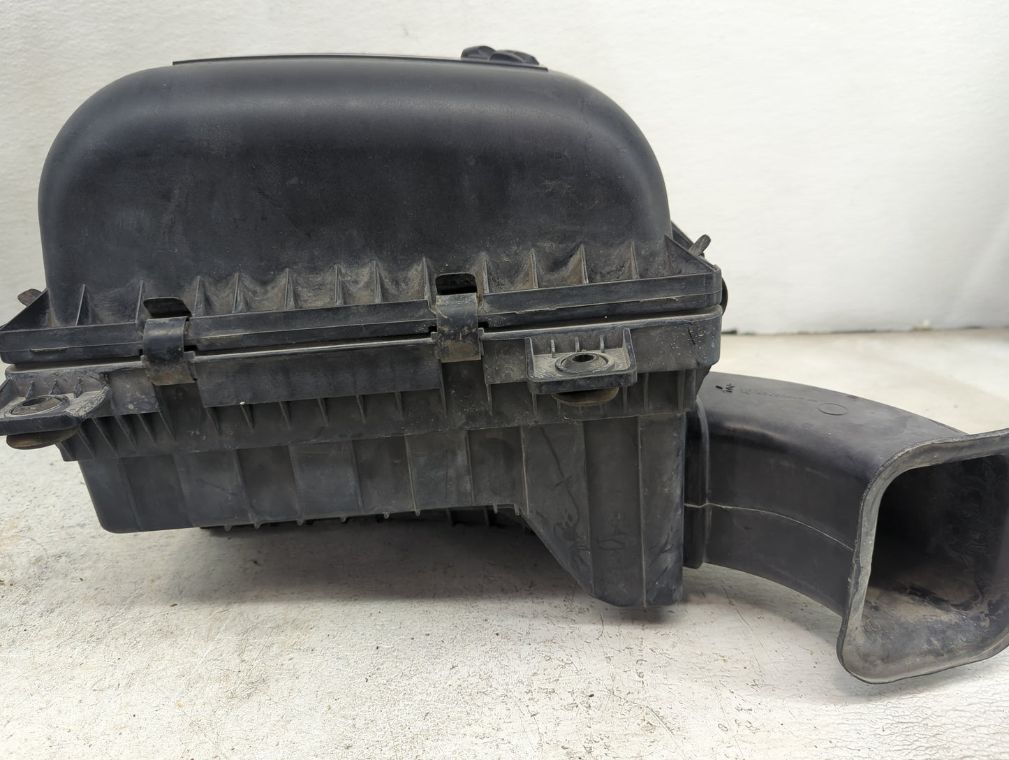 2002-2003 Dodge Ram 1500 Air Cleaner Intake-duct Hose Tube - Oemusedautoparts1.com