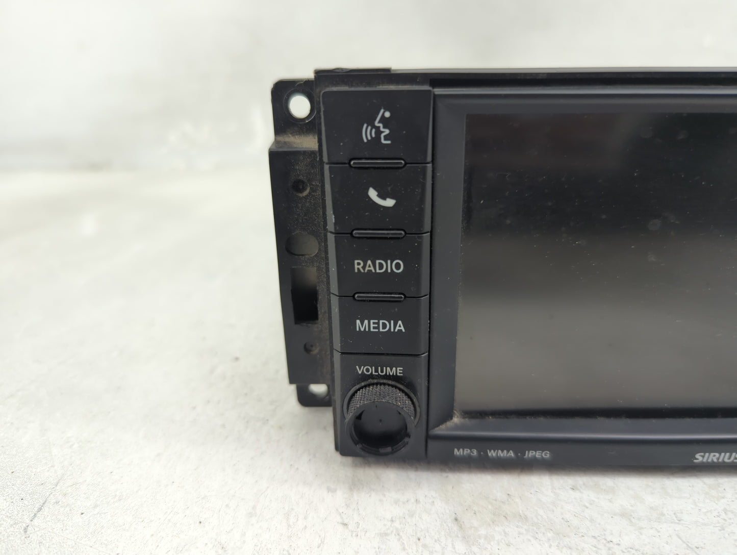 2009-2010 Dodge Ram 1500 Radio AM FM Cd Player Receiver Replacement P/N:P05064678AH Fits Fits 2008 2009 2010 2011 OEM Used A