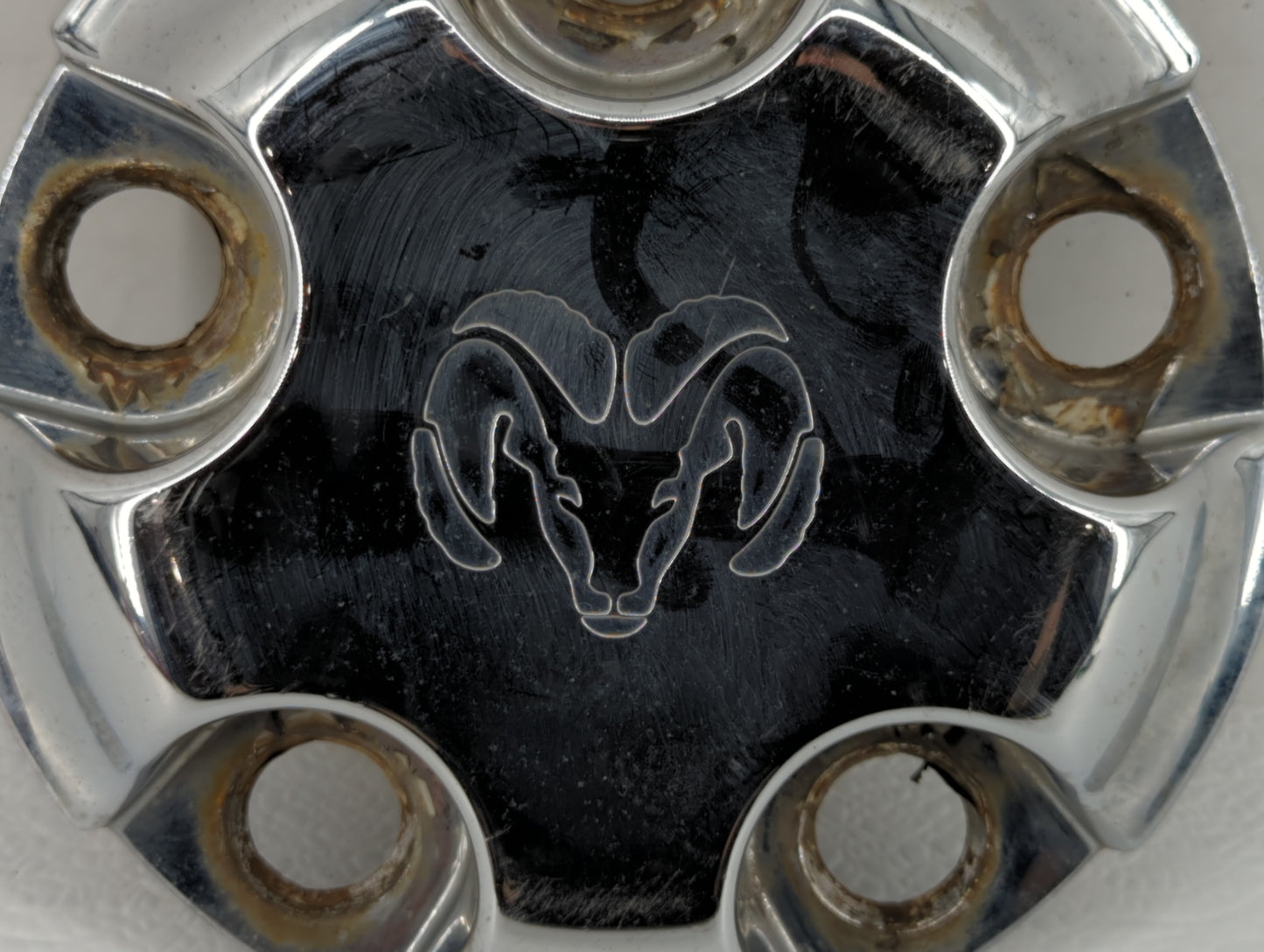 2010 Dodge Ram 1500 Rim Wheel Center Cap - Oemusedautoparts1.com