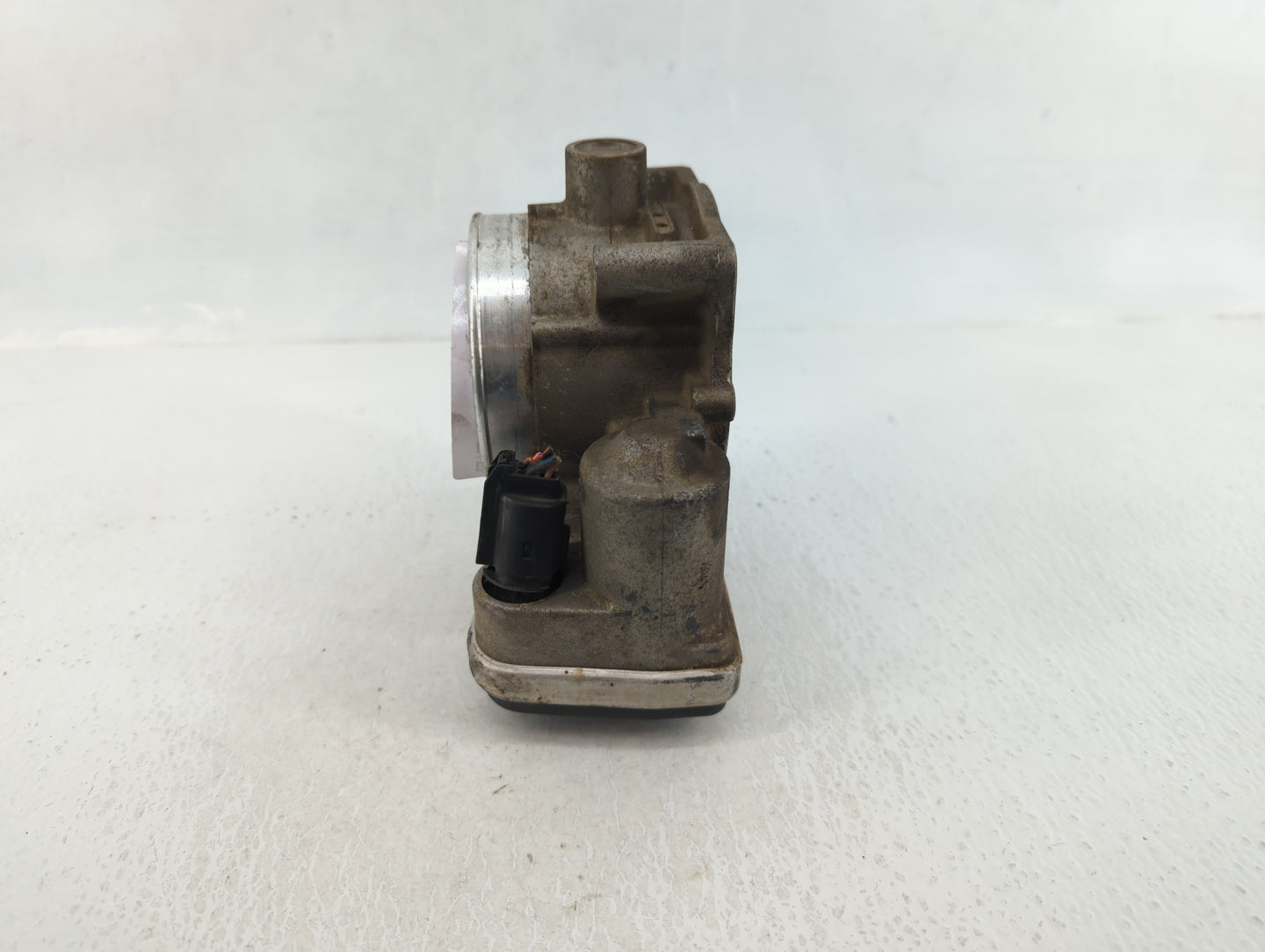 2005-2010 Dodge Ram 1500 Throttle Body P/N:53032801 AC Fits Fits 2005 2006 2007 2008 2009 2010 2011 2012 OEM Used Auto Parts
