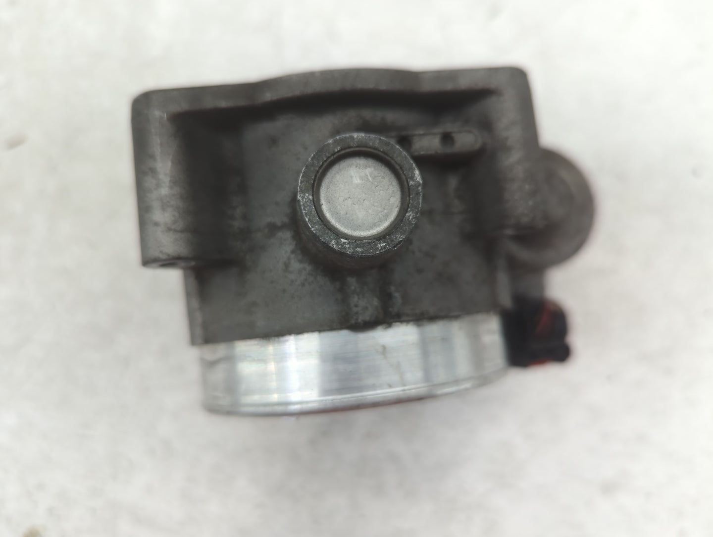2005-2010 Dodge Ram 1500 Throttle Body Fits Fits 2005 2006 2007 2008 2009 2010 2011 2012 OEM Used Auto Parts - Oemusedautopa