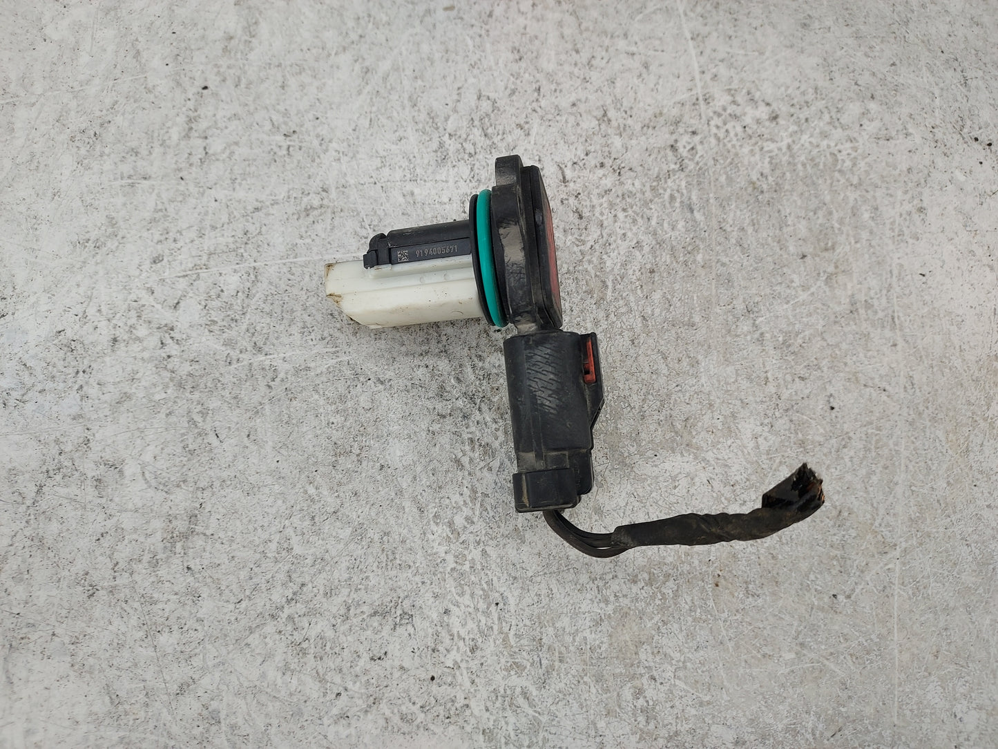 Dodge Ram 2500 Mass Air Flow Meter Maf 1485808 - Oemusedautoparts1.com