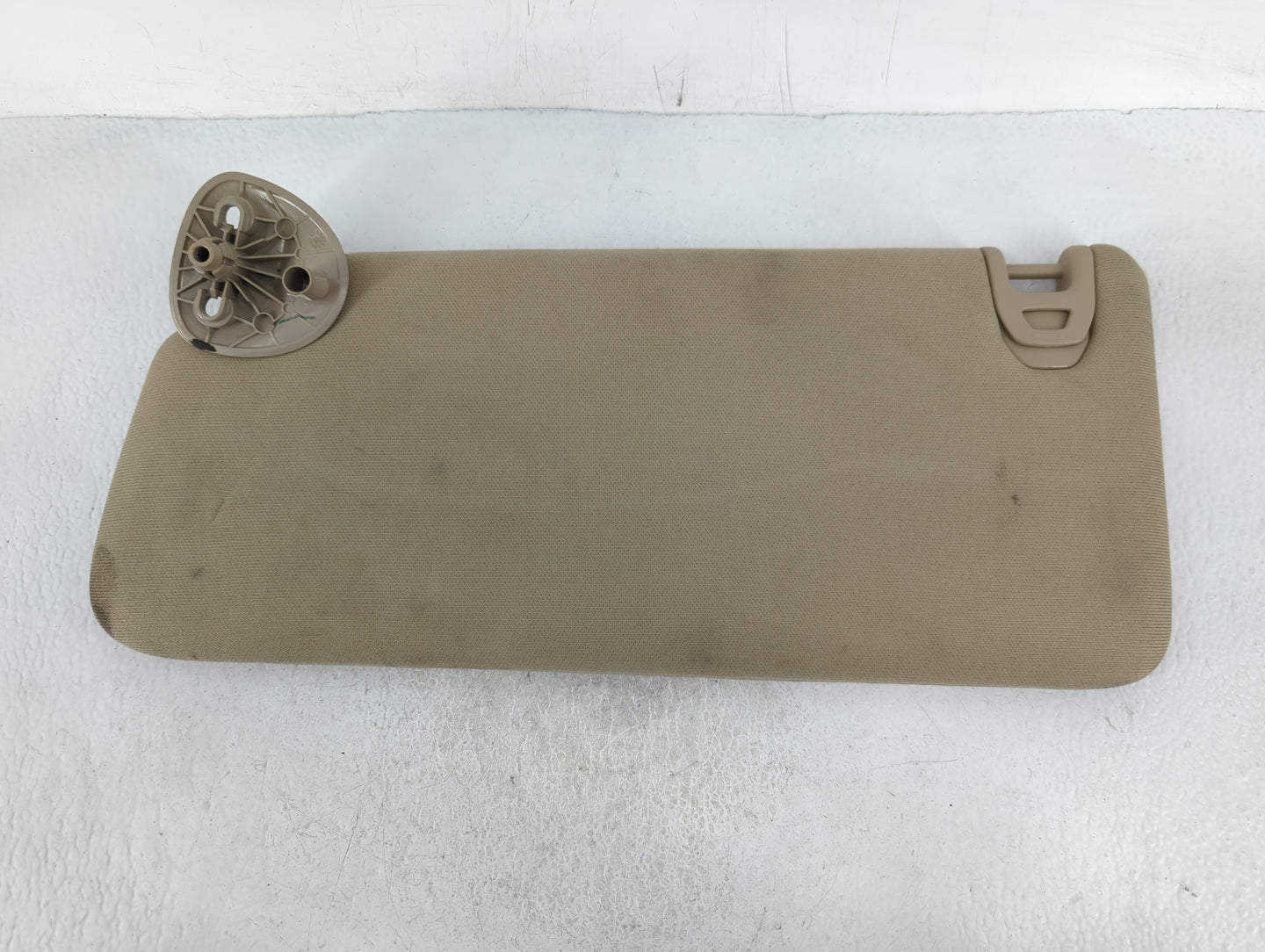 2010 Dodge Ram 2500 Sun Visor Shade Replacement Driver Left Mirror Fits Fits 2019 2020 2021 2022 OEM Used Auto Parts - Oemus