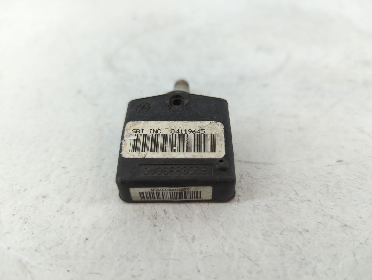 2010 Dodge Viper Tire Pressure Monitoring System Sensor Tpms - Oemusedautoparts1.com
