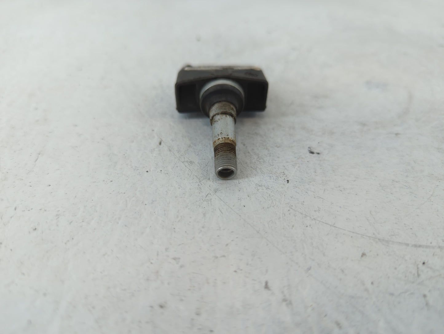 2010 Dodge Viper Tire Pressure Monitoring System Sensor Tpms - Oemusedautoparts1.com