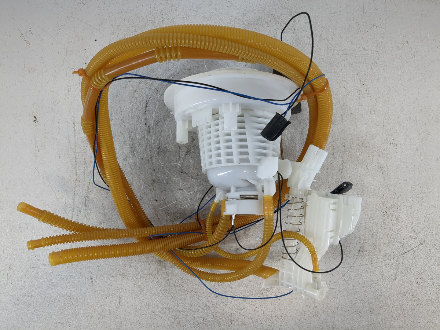 Dodge Charger Charge Electrical Gas Fuel Pump Assembly - Oemusedautoparts1.com