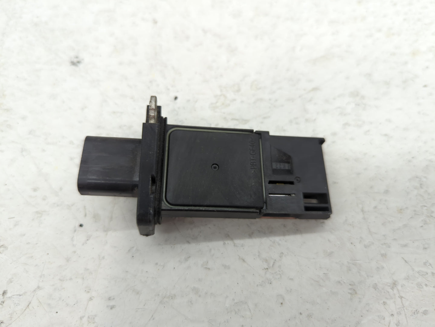 2004-2011 Ford Crown Victoria Mass Air Flow Meter Maf - Oemusedautoparts1.com