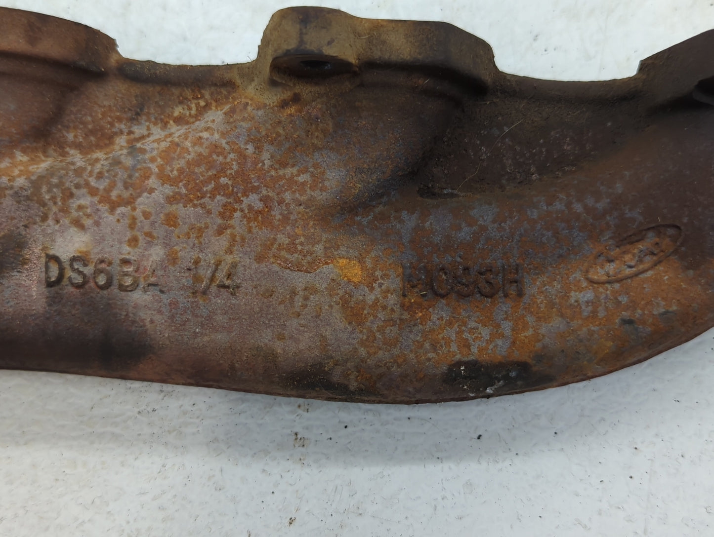 2003 Ford Crown Victoria Turbocharger Exhaust Manifold With Turbo Charger - Oemusedautoparts1.com