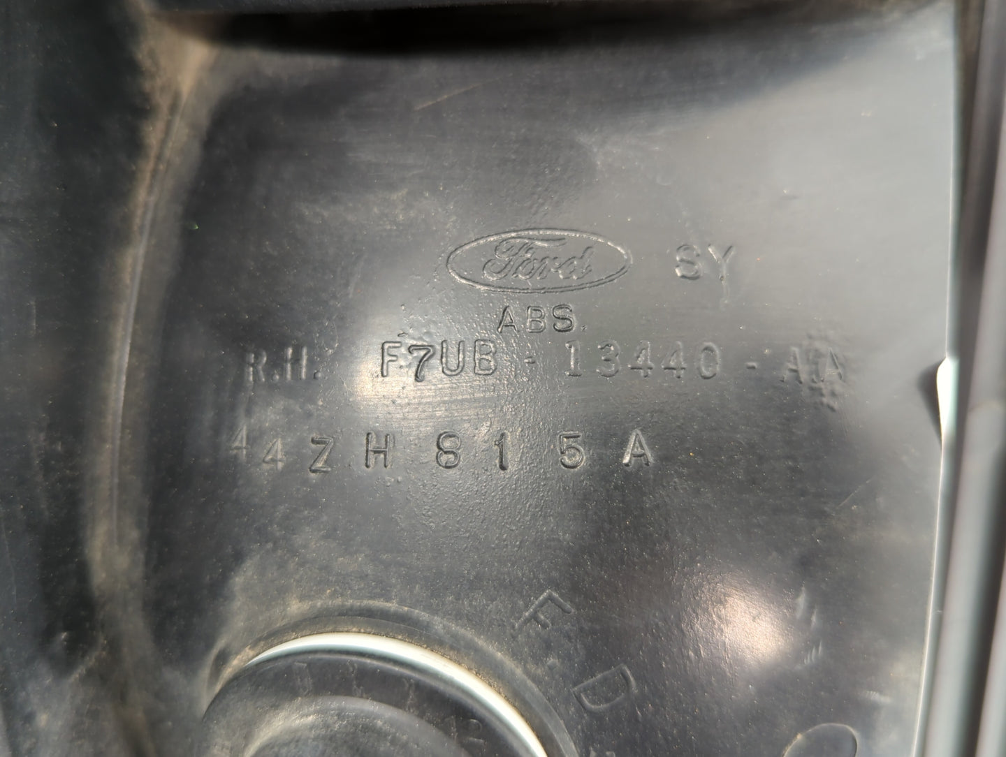 2005-2014 Ford E-250 Tail Light Assembly Passenger Right OEM P/N:F7UB-13440-AA Fits OEM Used Auto Parts - Oemusedautoparts1.