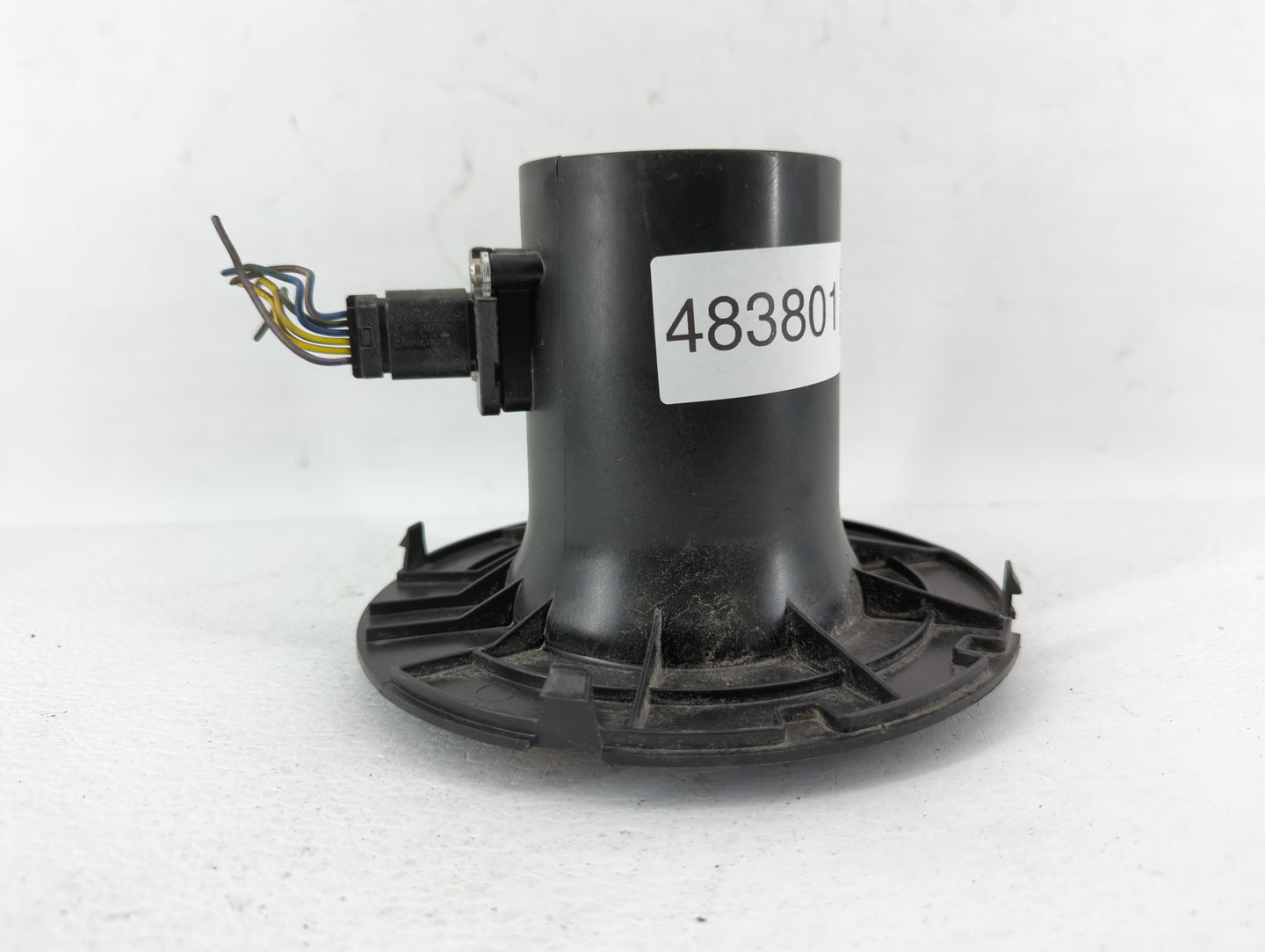 2004-2005 Ford E-350 Club Wagon Mass Air Flow Meter Maf - Oemusedautoparts1.com