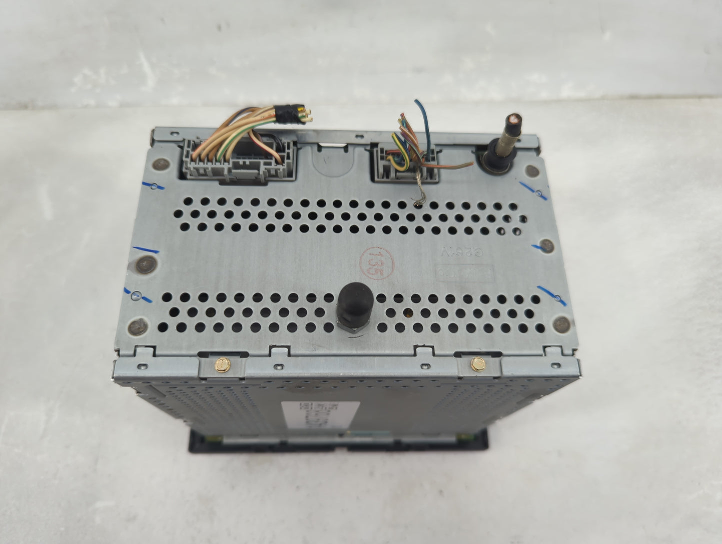 2010 Ford E-350 Econoline Radio AM FM Cd Player Receiver Replacement P/N:9C2T-18C869-AE Fits Fits 2011 OEM Used Auto Parts -