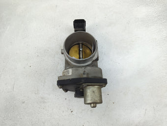 compare product 2005-2016 Ford E-350 Super Duty Throttle Body P/N:AG1E-9E928-AA Fits OEM Used Auto Parts