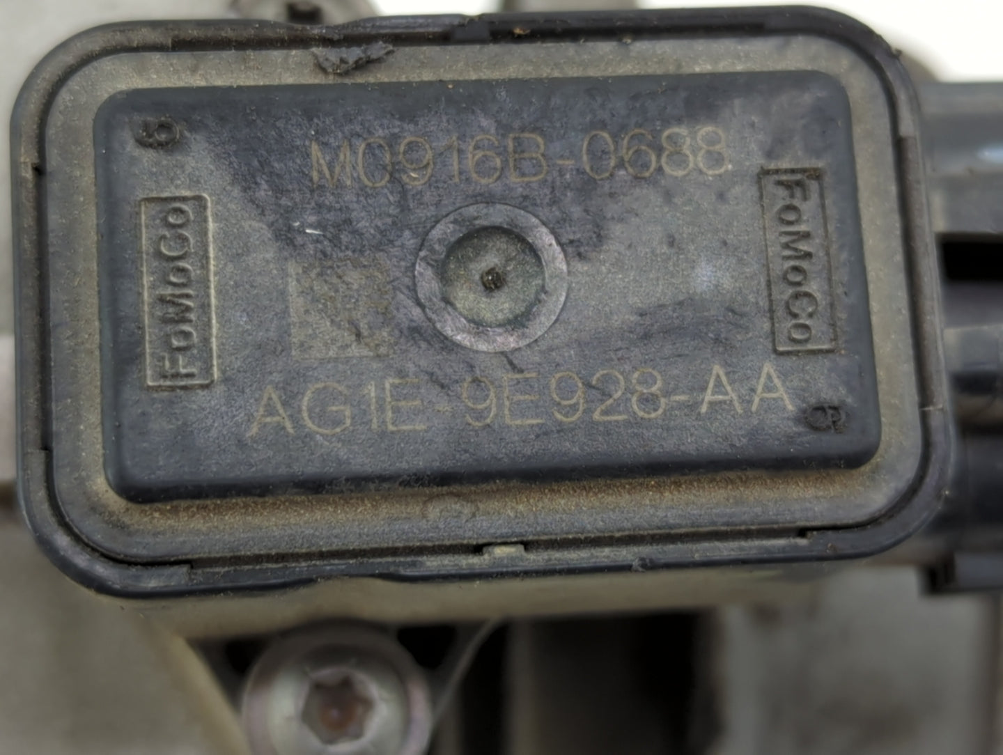 2005-2016 Ford E-350 Super Duty Throttle Body P/N:AG1E-9E928-AA Fits OEM Used Auto Parts - Oemusedautoparts1.com