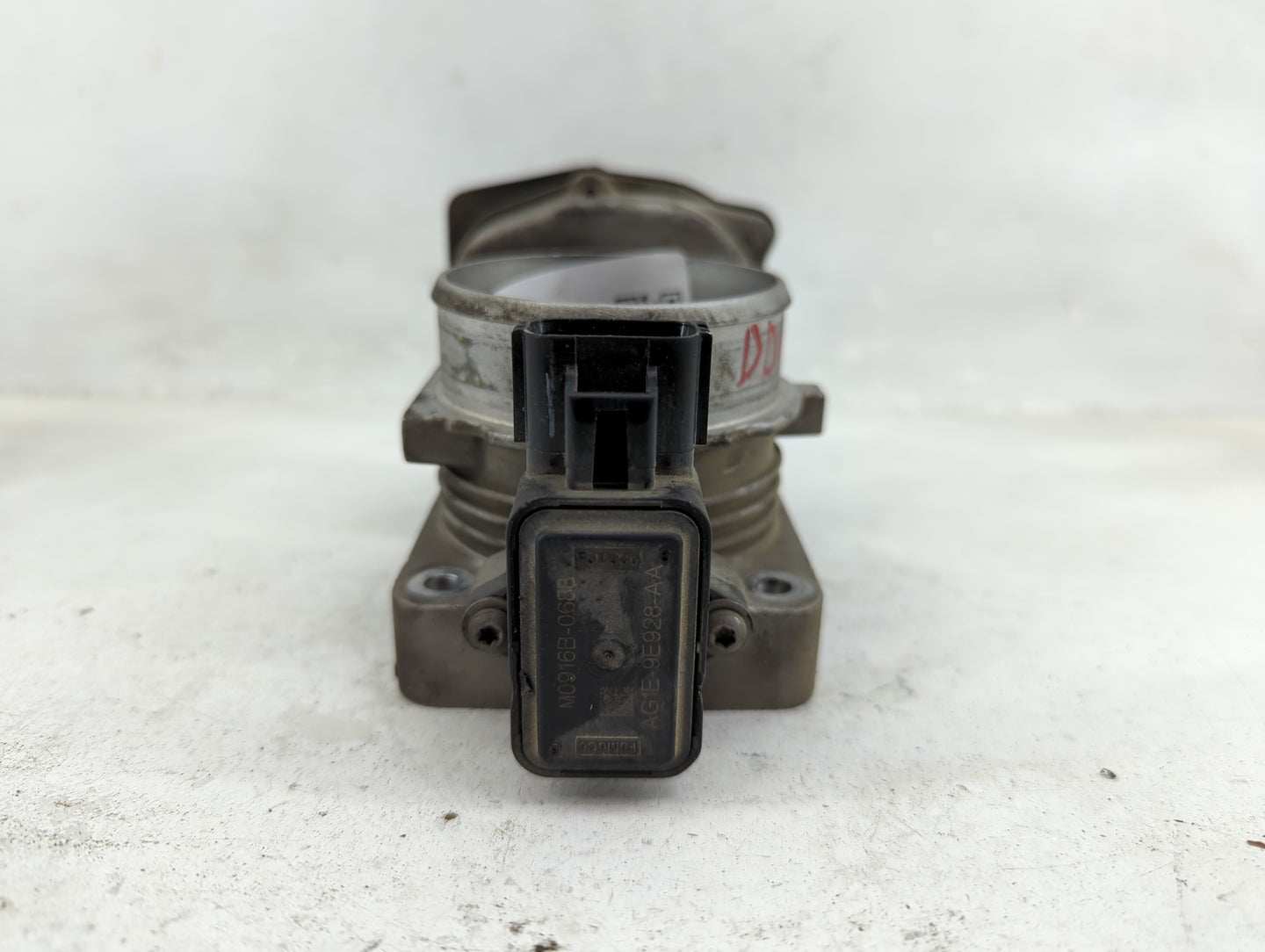 2005-2016 Ford E-350 Super Duty Throttle Body P/N:AG1E-9E928-AA Fits OEM Used Auto Parts - Oemusedautoparts1.com