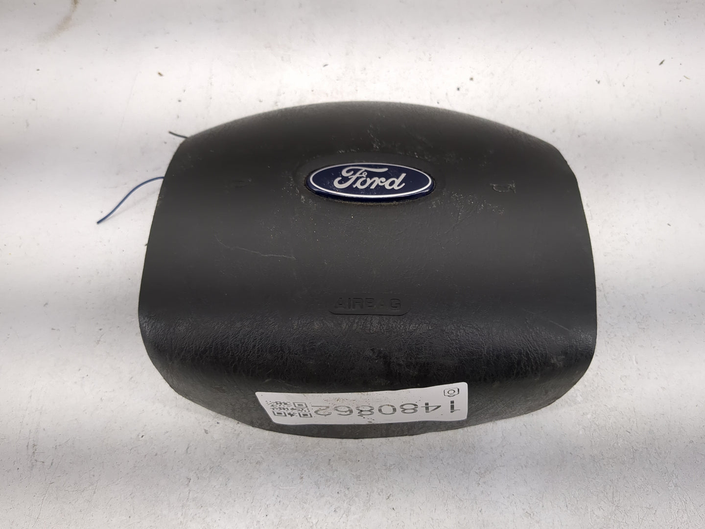 2009 Ford E-350 Super Duty Air Bag Driver Left Steering Wheel Mounted 1480862 - Oemusedautoparts1.com