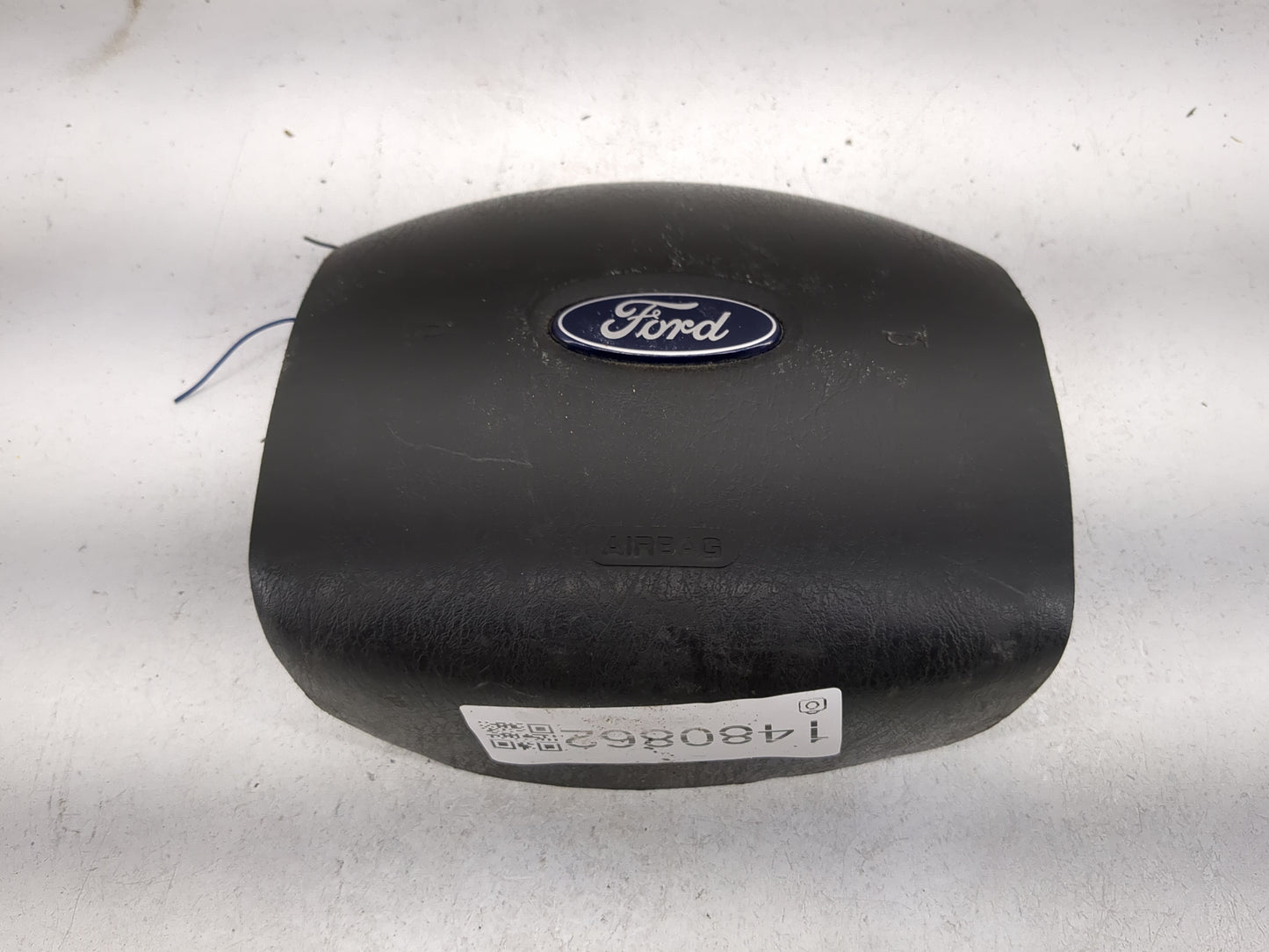 2009 Ford E-350 Super Duty Air Bag Driver Left Steering Wheel Mounted 1480862 - Oemusedautoparts1.com