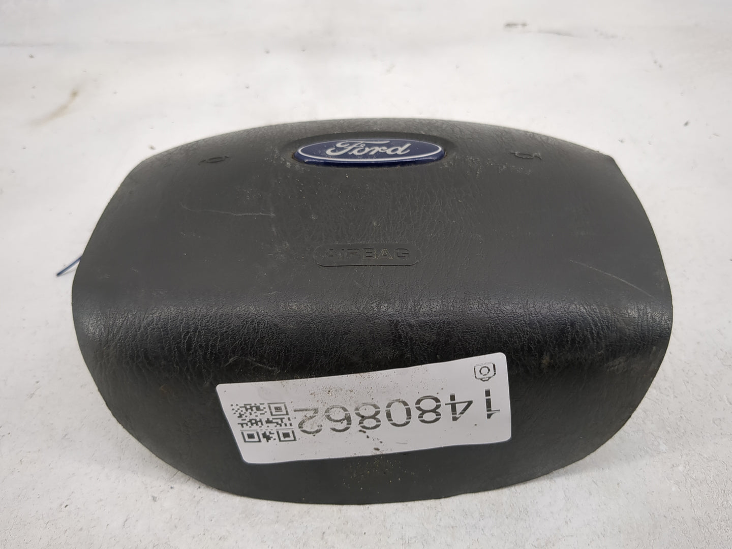 2009 Ford E-350 Super Duty Air Bag Driver Left Steering Wheel Mounted 1480862 - Oemusedautoparts1.com