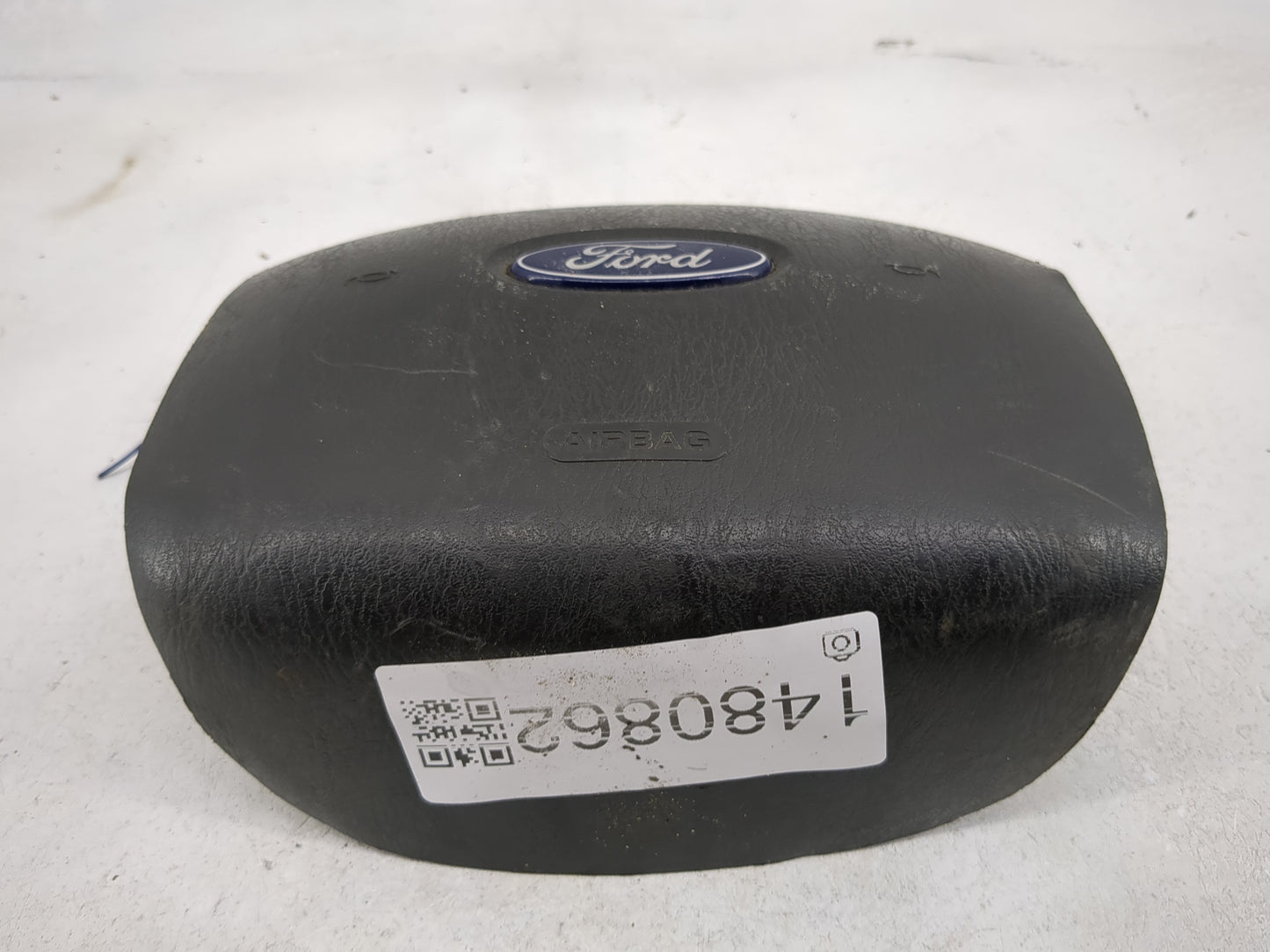 2009 Ford E-350 Super Duty Air Bag Driver Left Steering Wheel Mounted 1480862 - Oemusedautoparts1.com