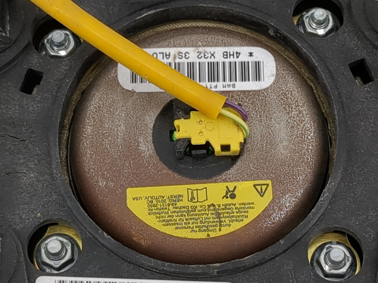 2009 Ford E-350 Super Duty Air Bag Driver Left Steering Wheel Mounted 1480862 - Oemusedautoparts1.com